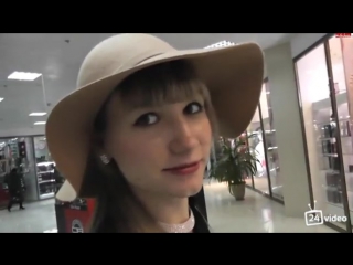 sucked in the mall and walks with cum on her face. nude blowjob